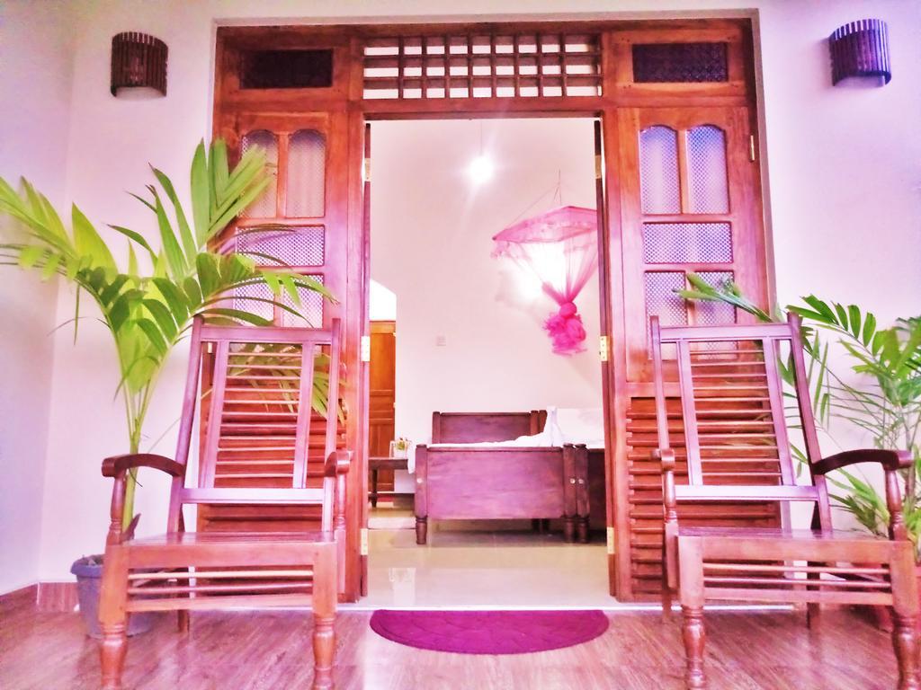 Sunny Side Villa แทนกาลเล ภายนอก รูปภาพ