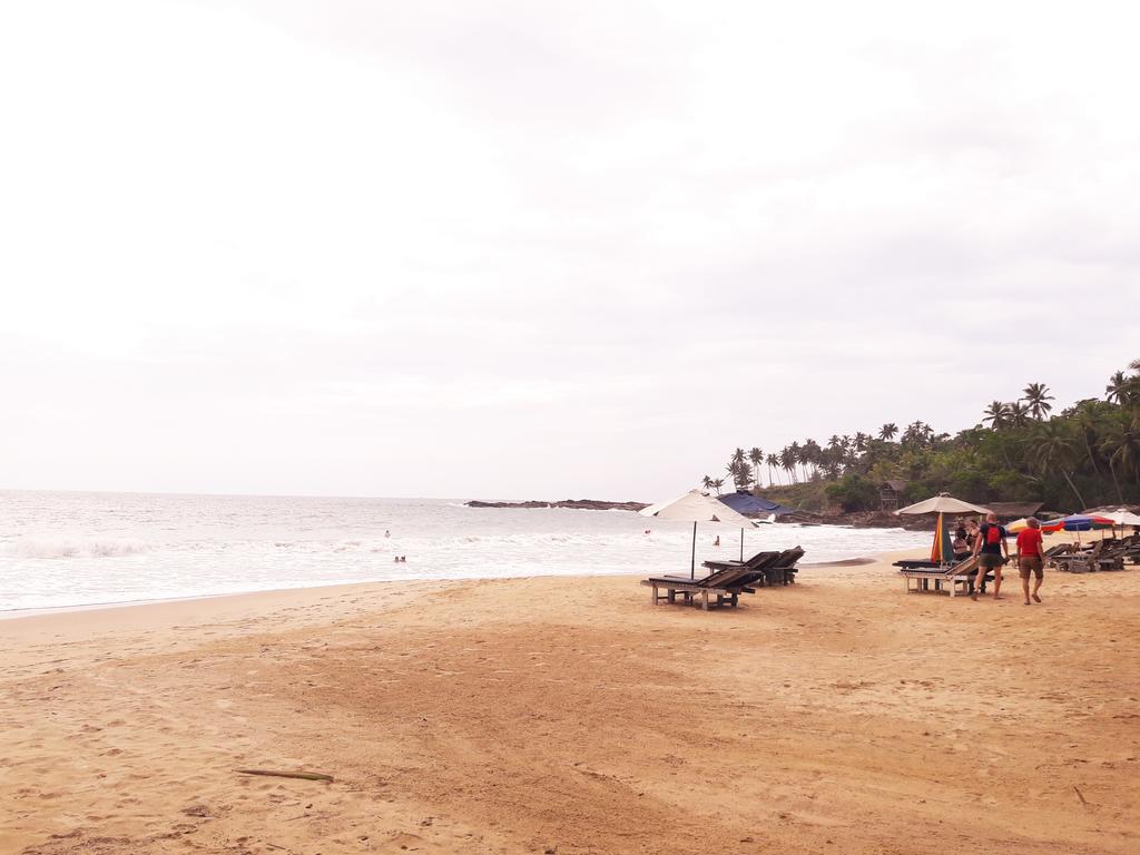 Sunny Side Villa แทนกาลเล ภายนอก รูปภาพ