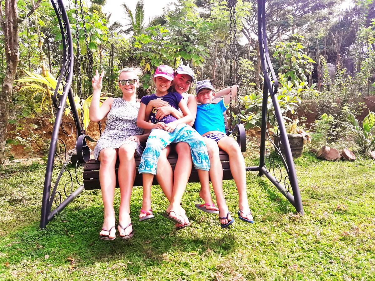 Sunny Side Villa แทนกาลเล ภายนอก รูปภาพ